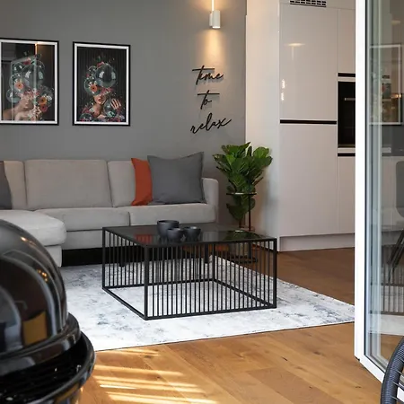 Apartment Spirit - Balkon - Bergsicht *